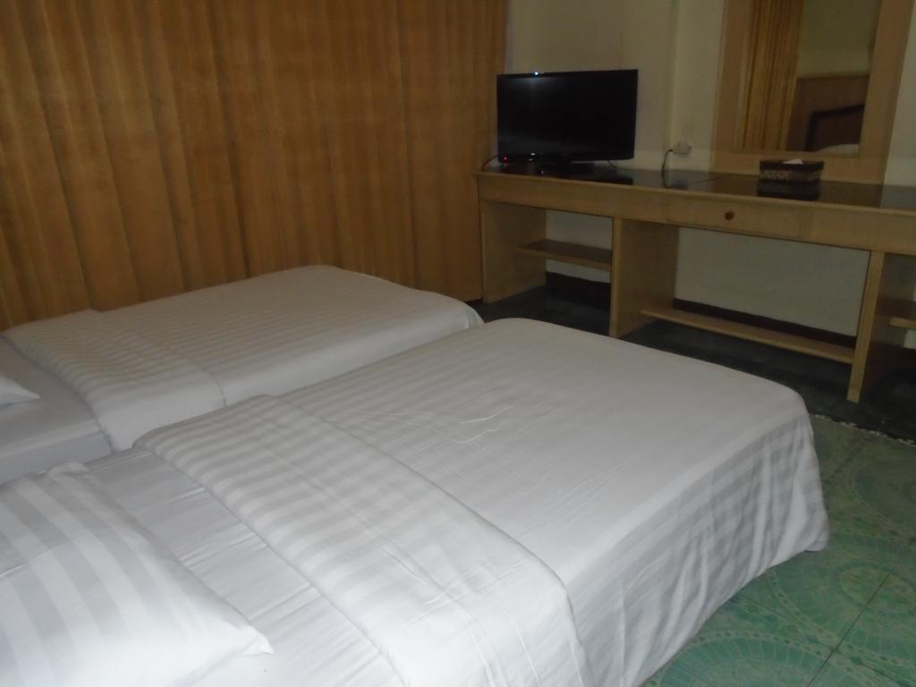 Hotel Duta Palembang Exteriör bild