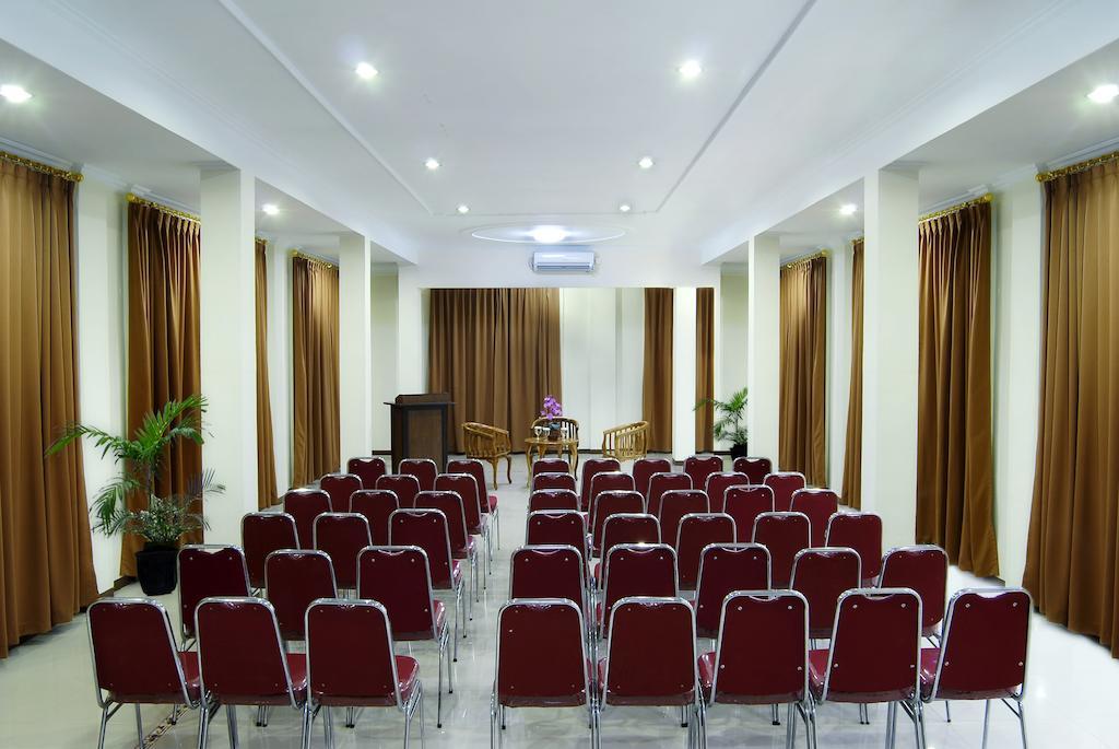 Hotel Duta Palembang Exteriör bild