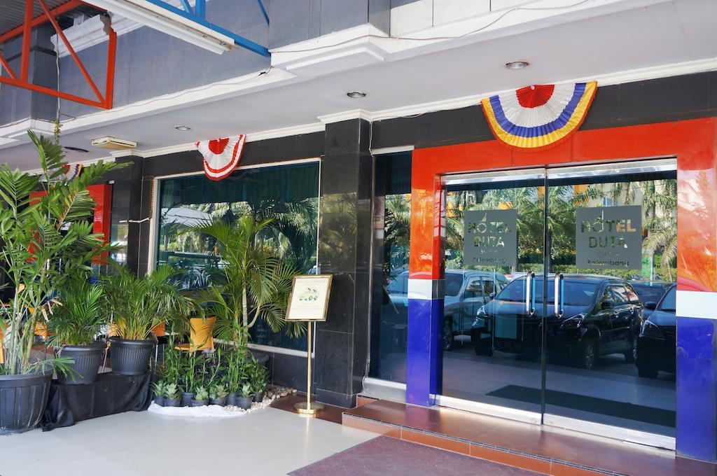Hotel Duta Palembang Exteriör bild